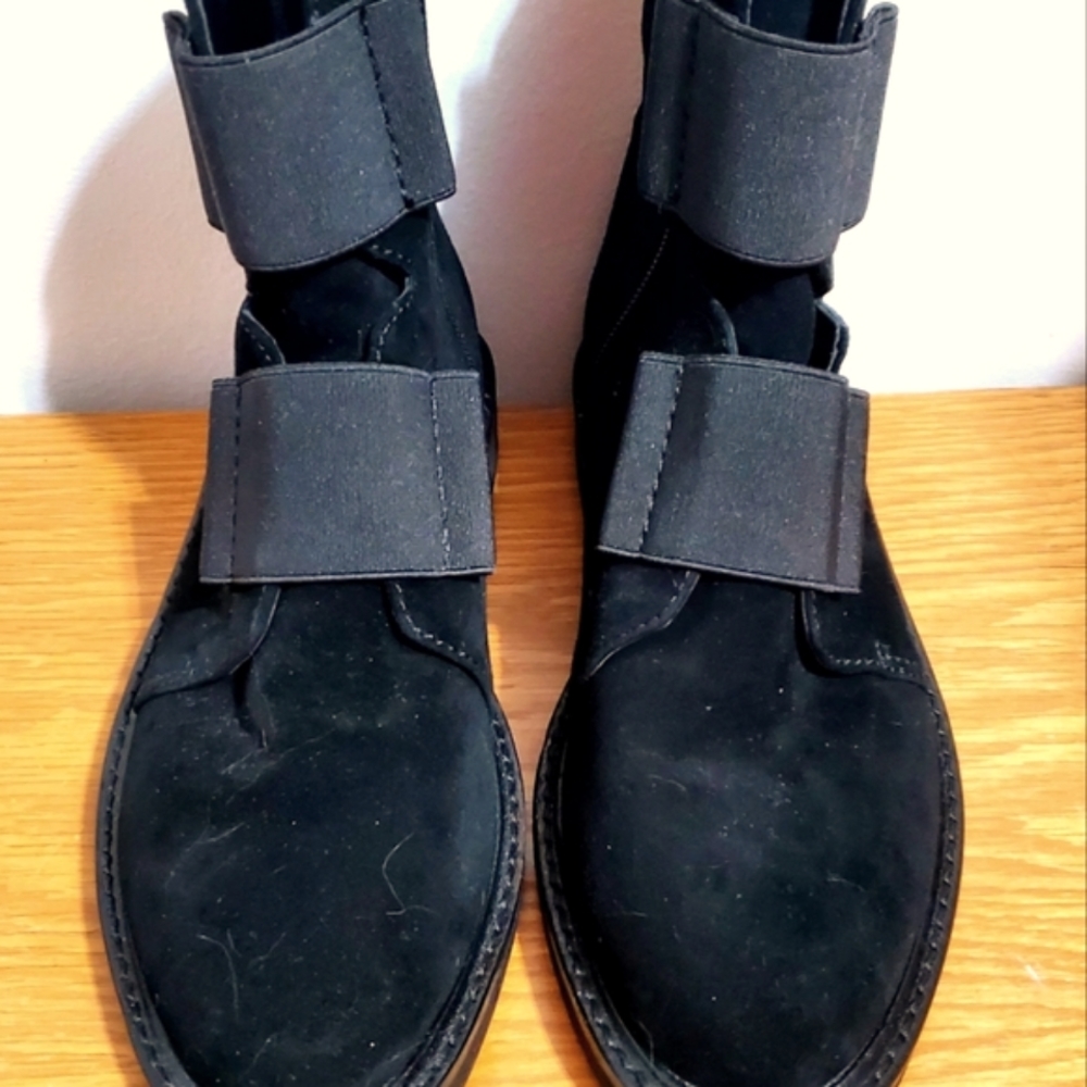 DONALD PLINER noraa black suede zip boots women's size 7